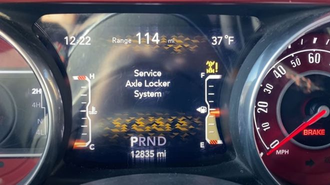 Service Axle Locker System warning on Jeep Wrangler Rubicon